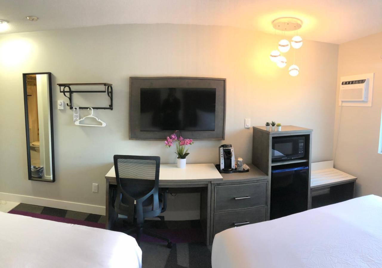 The Spot At Porpoise Bay Motel Sechelt Luaran gambar